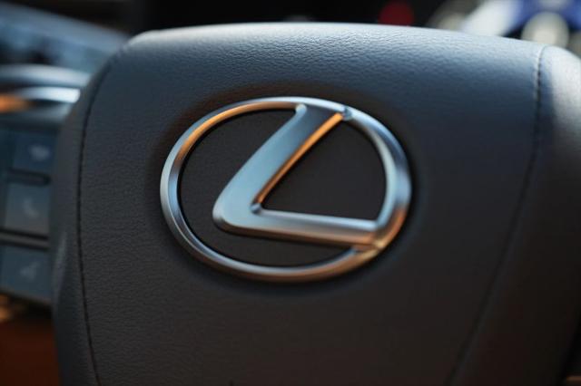 2024 Lexus LX Luxury