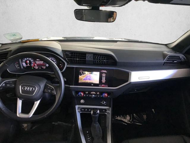 2020 Audi Q3 Premium 45 TFSI quattro Tiptronic