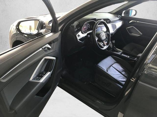 2020 Audi Q3 Premium 45 TFSI quattro Tiptronic