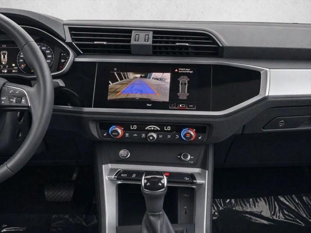 2020 Audi Q3 Premium 45 TFSI quattro Tiptronic