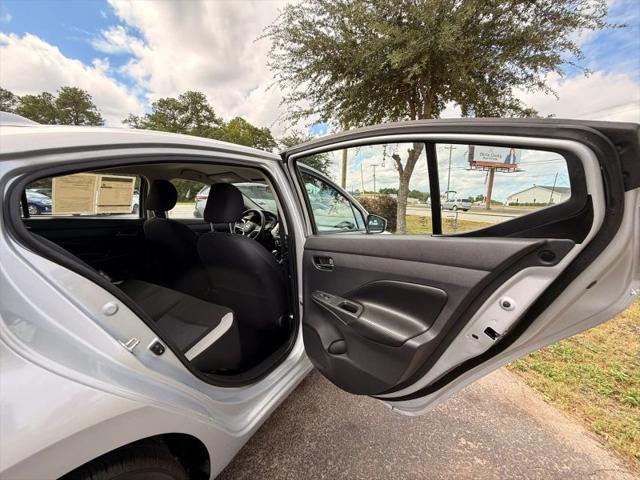 2020 Nissan Versa SV Xtronic CVT