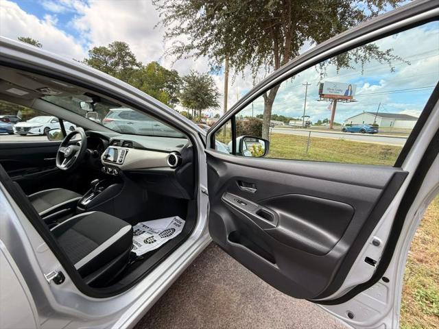 2020 Nissan Versa SV Xtronic CVT