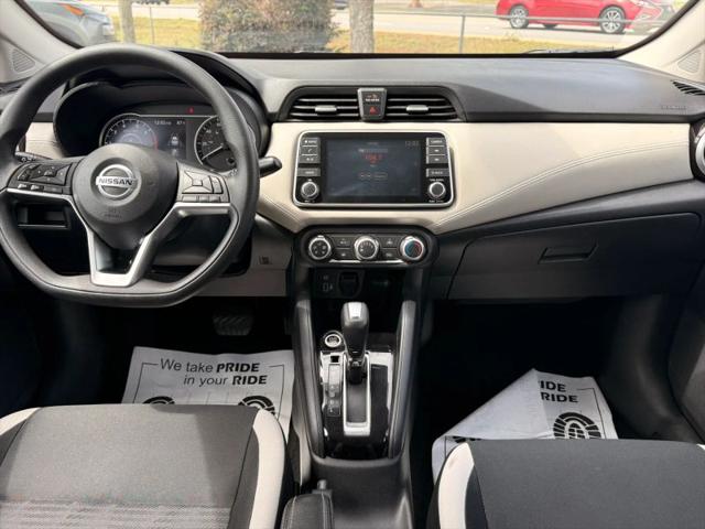 2020 Nissan Versa SV Xtronic CVT