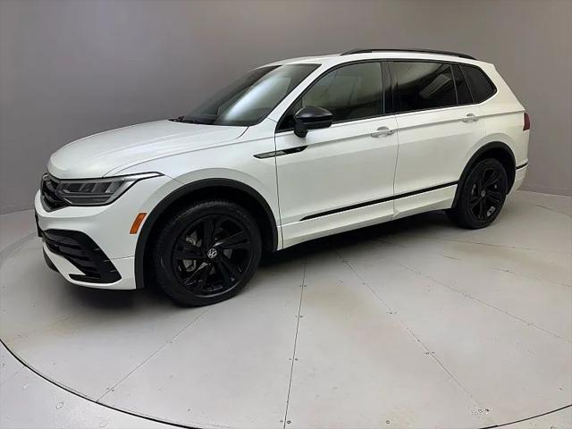 2024 Volkswagen Tiguan 2.0T SE R-Line Black for sale in Naugatuck, CT