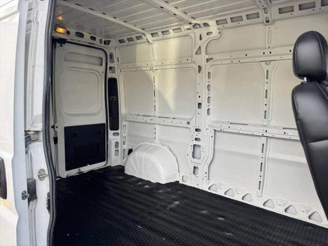 2017 Ram ProMaster Cargo Van High Roof 136 WB