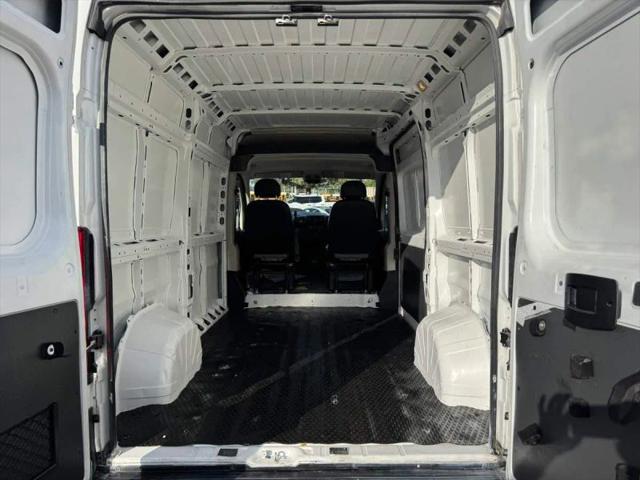 2017 Ram ProMaster Cargo Van High Roof 136 WB