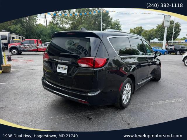 2020 Chrysler Pacifica Touring L