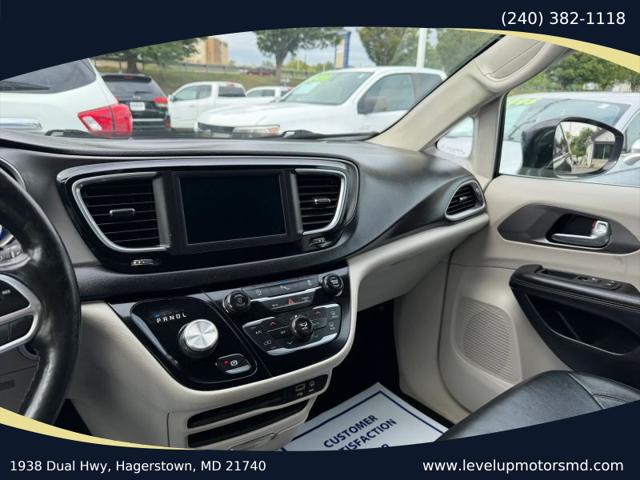 2020 Chrysler Pacifica Touring L