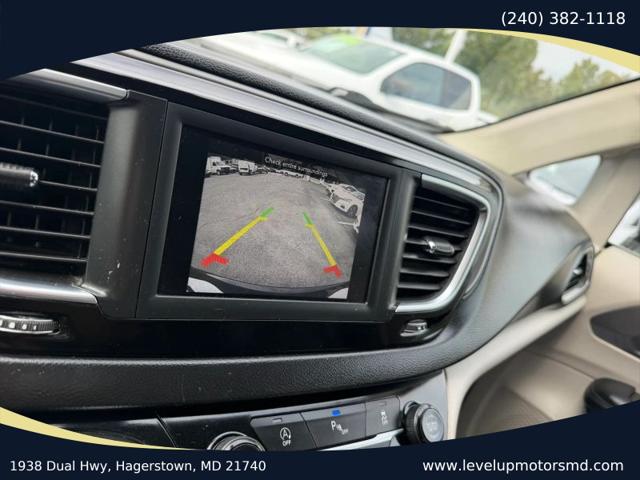 2020 Chrysler Pacifica Touring L