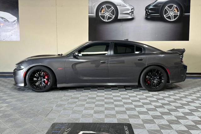 2016 Dodge Charger SRT 392