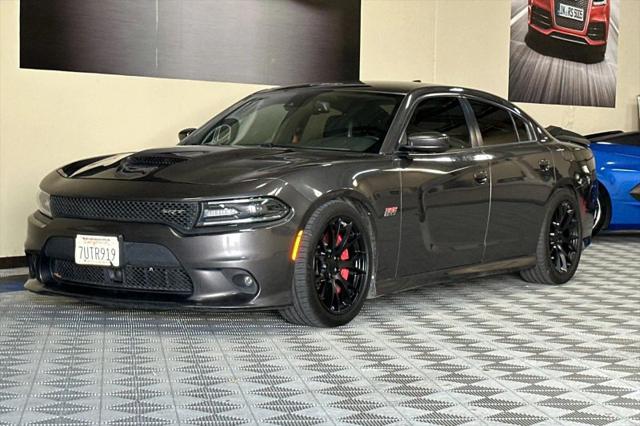 2016 Dodge Charger SRT 392