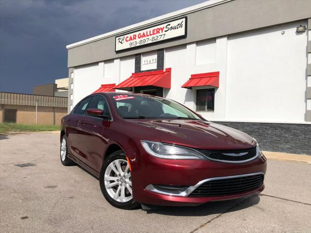 2015 Chrysler 200 Limited for sale in Olathe, KS
