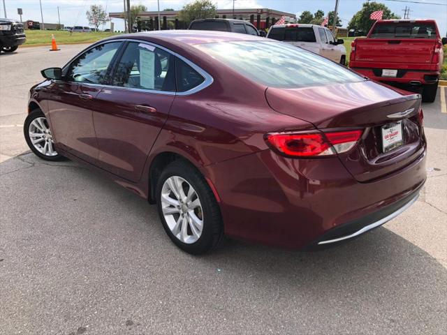 2015 Chrysler 200 Limited