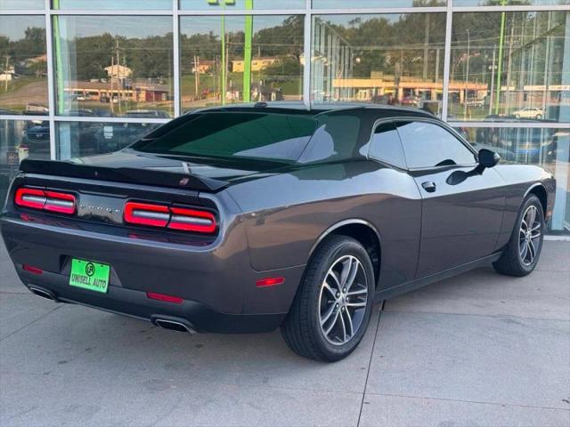 2019 Dodge Challenger SXT AWD