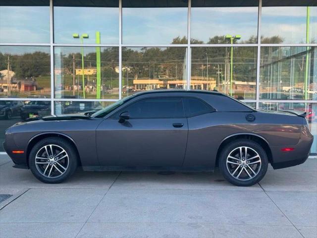 2019 Dodge Challenger SXT AWD