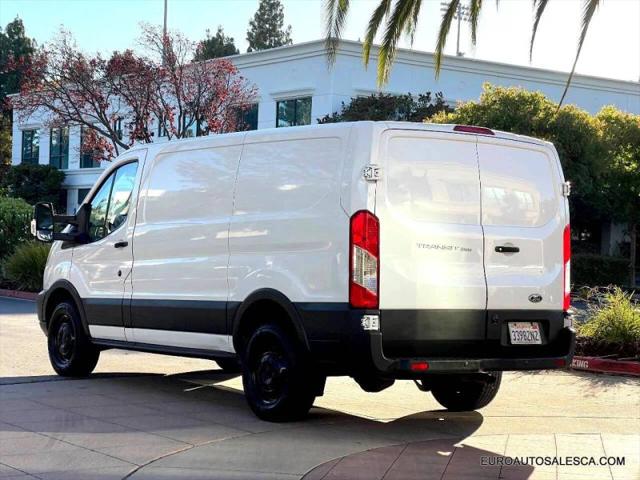 2018 Ford Transit w/Sliding Side Door w/RWB