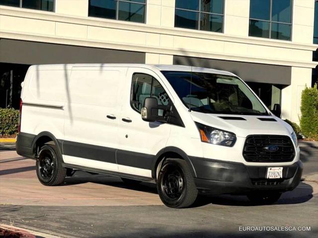 2018 Ford Transit w/Sliding Side Door w/RWB