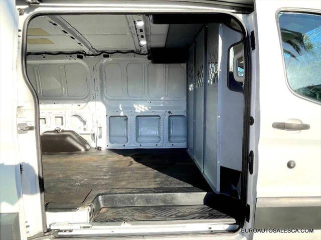 2018 Ford Transit w/Sliding Side Door w/RWB
