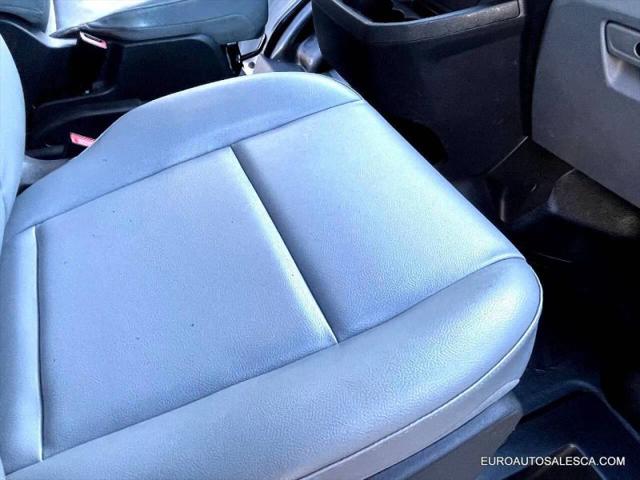 2018 Ford Transit w/Sliding Side Door w/RWB