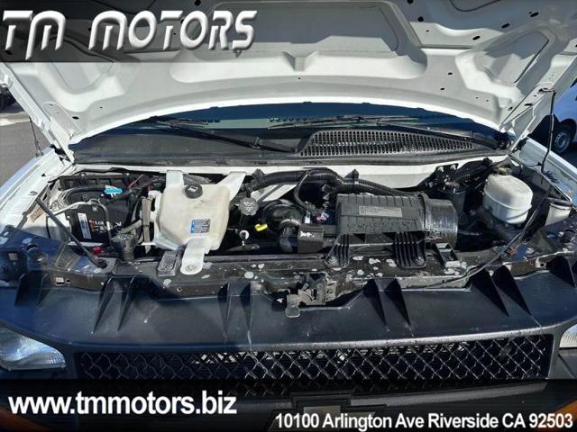2012 Chevrolet Express Work Van