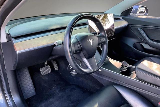 2019 Tesla Model 3 Standard Range