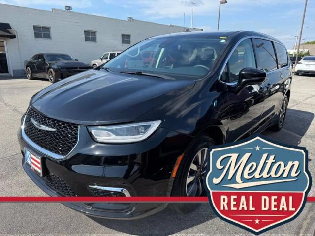 2024 Chrysler Pacifica Hybrid Select for sale in Claremore, OK