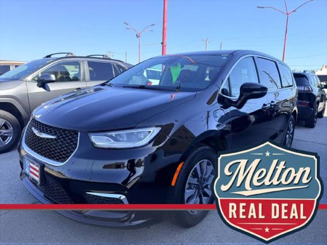 2024 Chrysler Pacifica Hybrid Select for sale in Claremore, OK