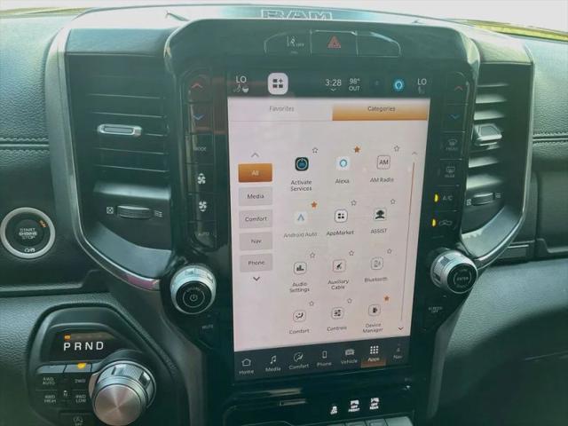 2025 Ram 1500 Laramie Crew Cab 4x4 57 Box