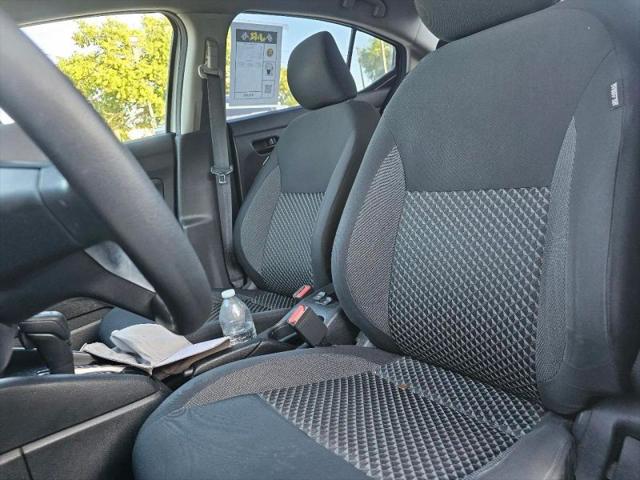 2020 Nissan Versa S Xtronic CVT