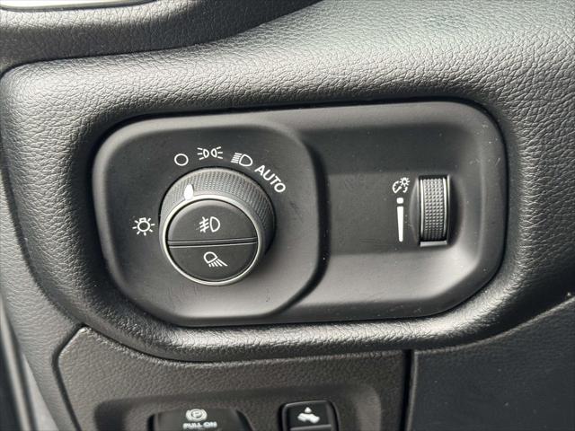 2021 Ram 1500 Big Horn Crew Cab 4x4 57 Box