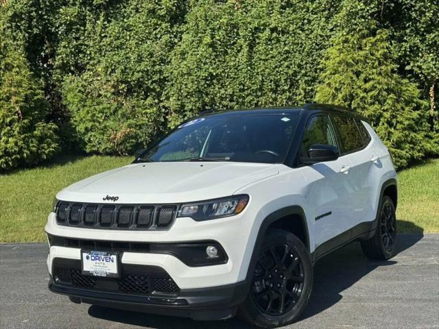 2022 Jeep Compass Altitude 4x4 for sale in Oak Forest, IL