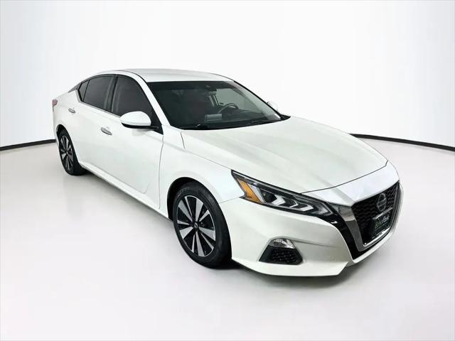 2021 Nissan Altima SV FWD for sale in Grand Prairie, TX