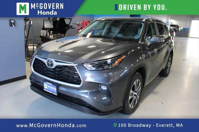 2023 Toyota Highlander XLE for sale in Everett, MA