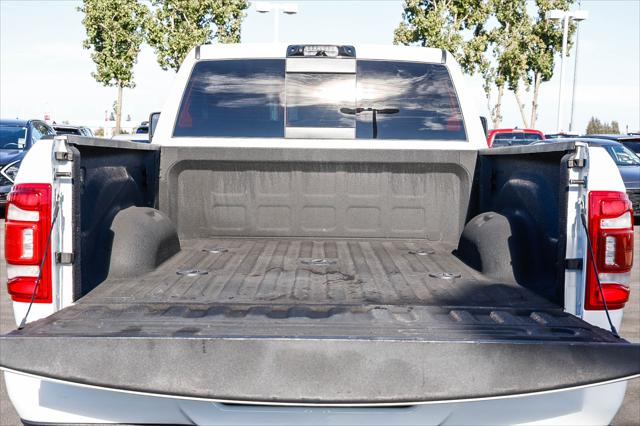 2024 Ram 3500 Laramie Mega Cab 4x4 64 Box