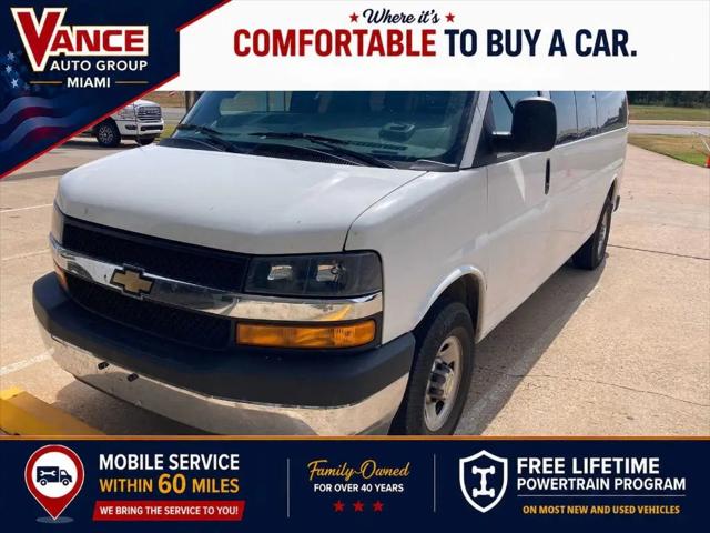 2025 Chevrolet Express Passenger RWD 3500 Extended Wheelbase LT for sale in Miami, OK