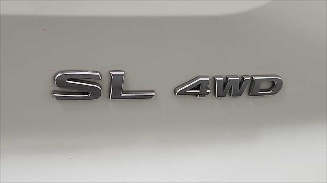 2024 Nissan Pathfinder SL 4WD