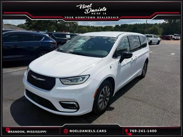 2024 Chrysler Pacifica Hybrid Select for sale in Brandon, MS