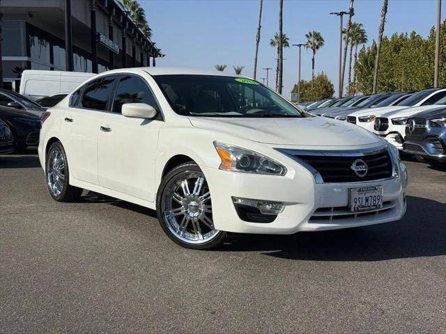 2014 Nissan Altima 2.5 SV for sale in Fresno, CA