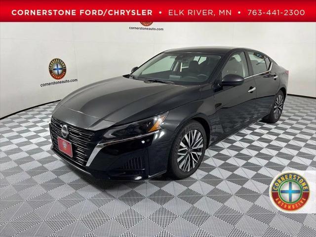 2024 Nissan Altima SV FWD for sale in Elk River, MN