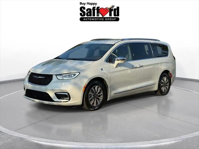 2021 Chrysler Pacifica Hybrid Limited for sale in Sterling, VA
