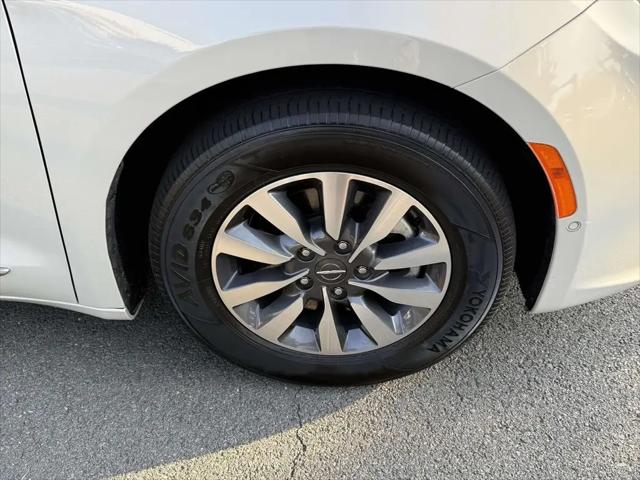 2021 Chrysler Pacifica Hybrid Limited