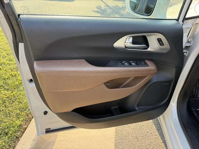 2021 Chrysler Pacifica Hybrid Limited