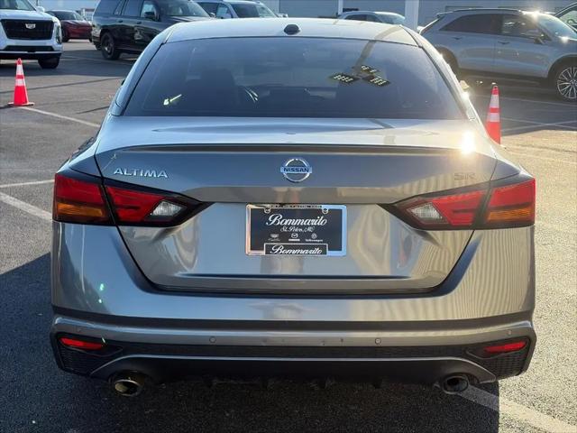 2021 Nissan Altima SR FWD