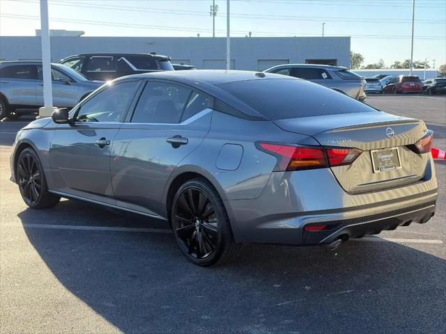 2021 Nissan Altima SR FWD