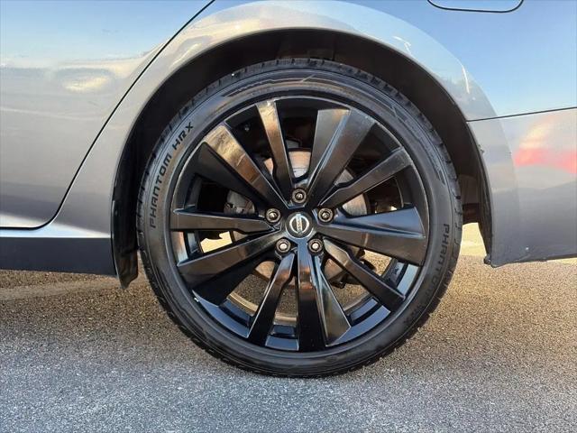2021 Nissan Altima SR FWD