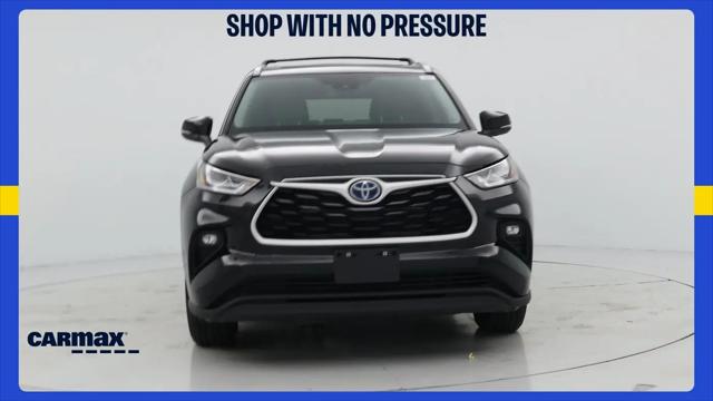 2023 Toyota Highlander Hybrid XLE Bronze