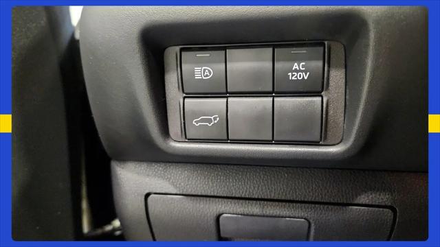 2023 Toyota Highlander Hybrid XLE Bronze