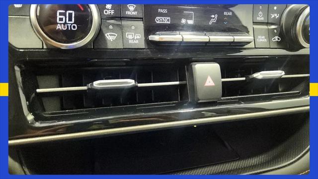 2023 Toyota Highlander Hybrid XLE Bronze