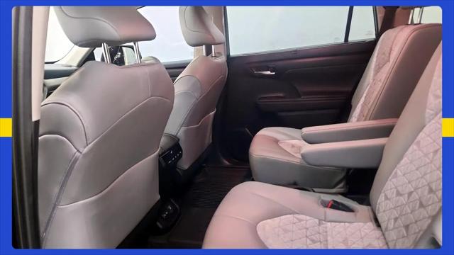 2023 Toyota Highlander Hybrid XLE Bronze