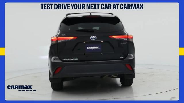 2023 Toyota Highlander Hybrid XLE Bronze